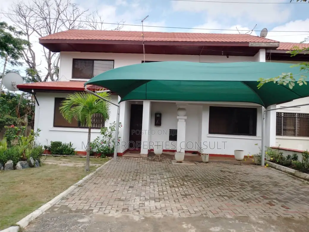 3bdrm Townhouse / Terrace in Spintex for rent