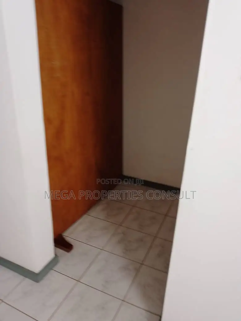 3bdrm Townhouse / Terrace in Spintex for rent