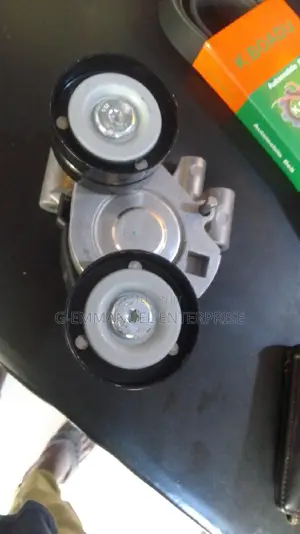 FORD Ranger 2016 Belt Tensioner (Adjuster). Original.