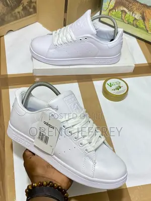 Photo - Original Adidas Stan Smith White, Blue/White