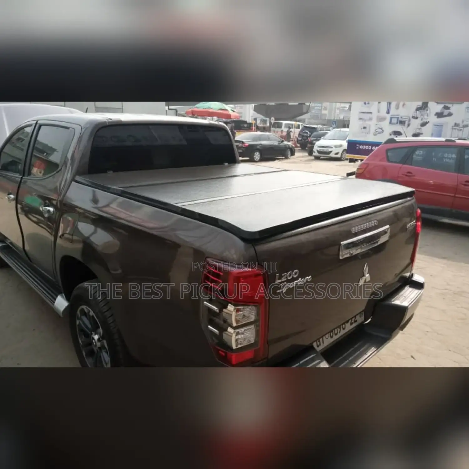 L200 Bed/Bucket Cover Tri Fold Hard Cover Pick-Up