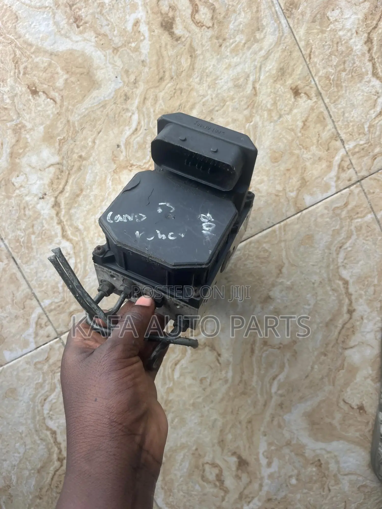 Range Rover Abs Available