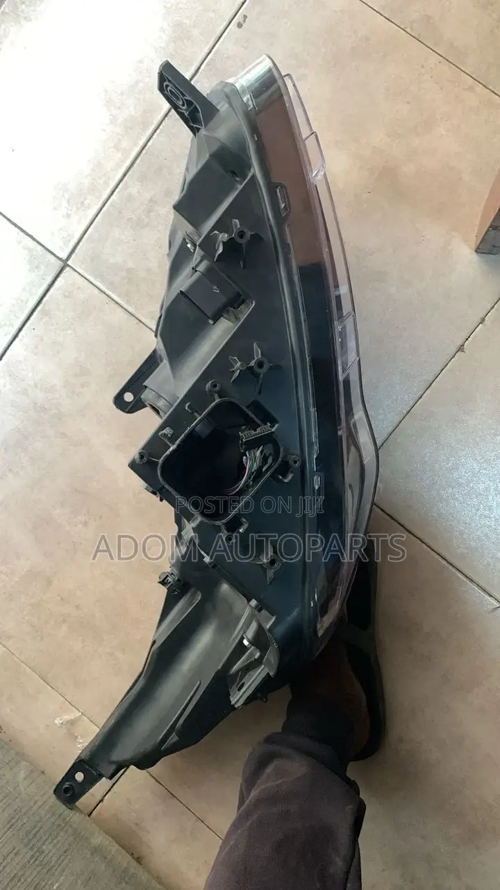 Ford Explorer Headlight 2016 2017 2018