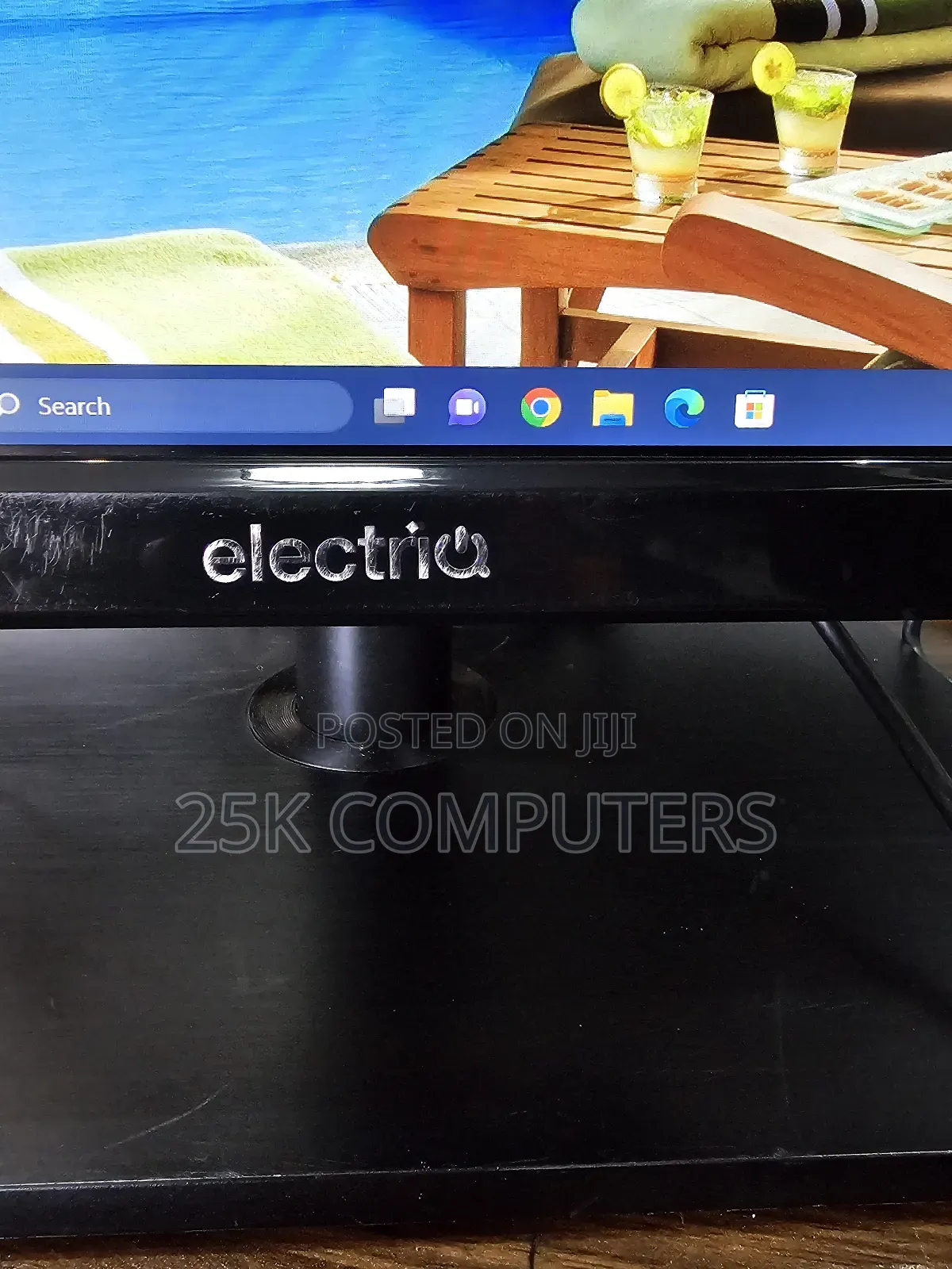 28inch Electriq Monitor