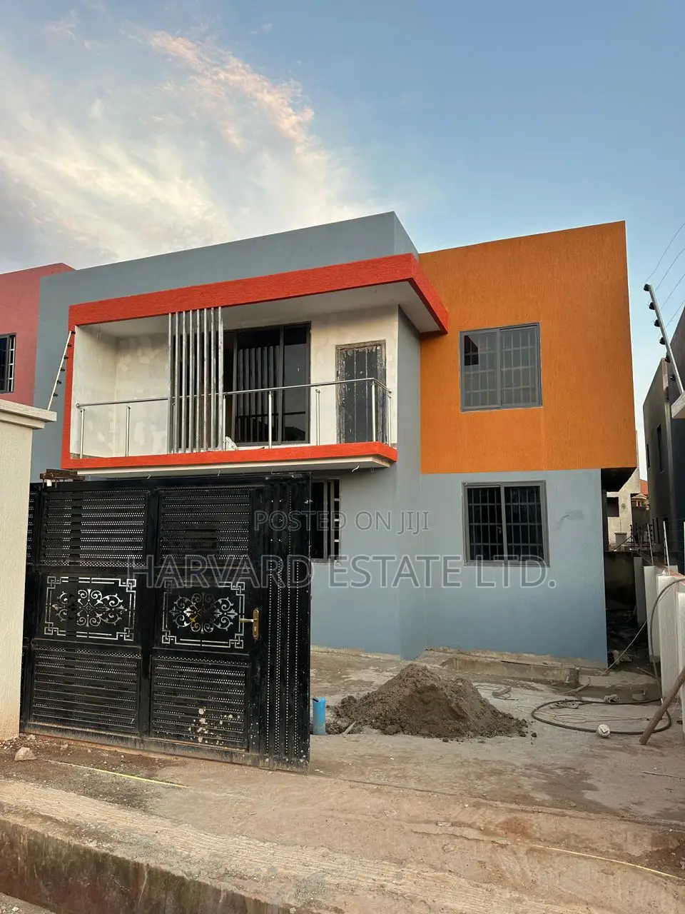 4bdrm Townhouse/Terrace in Sokoban Wood Village, Kumasi Metropolitan