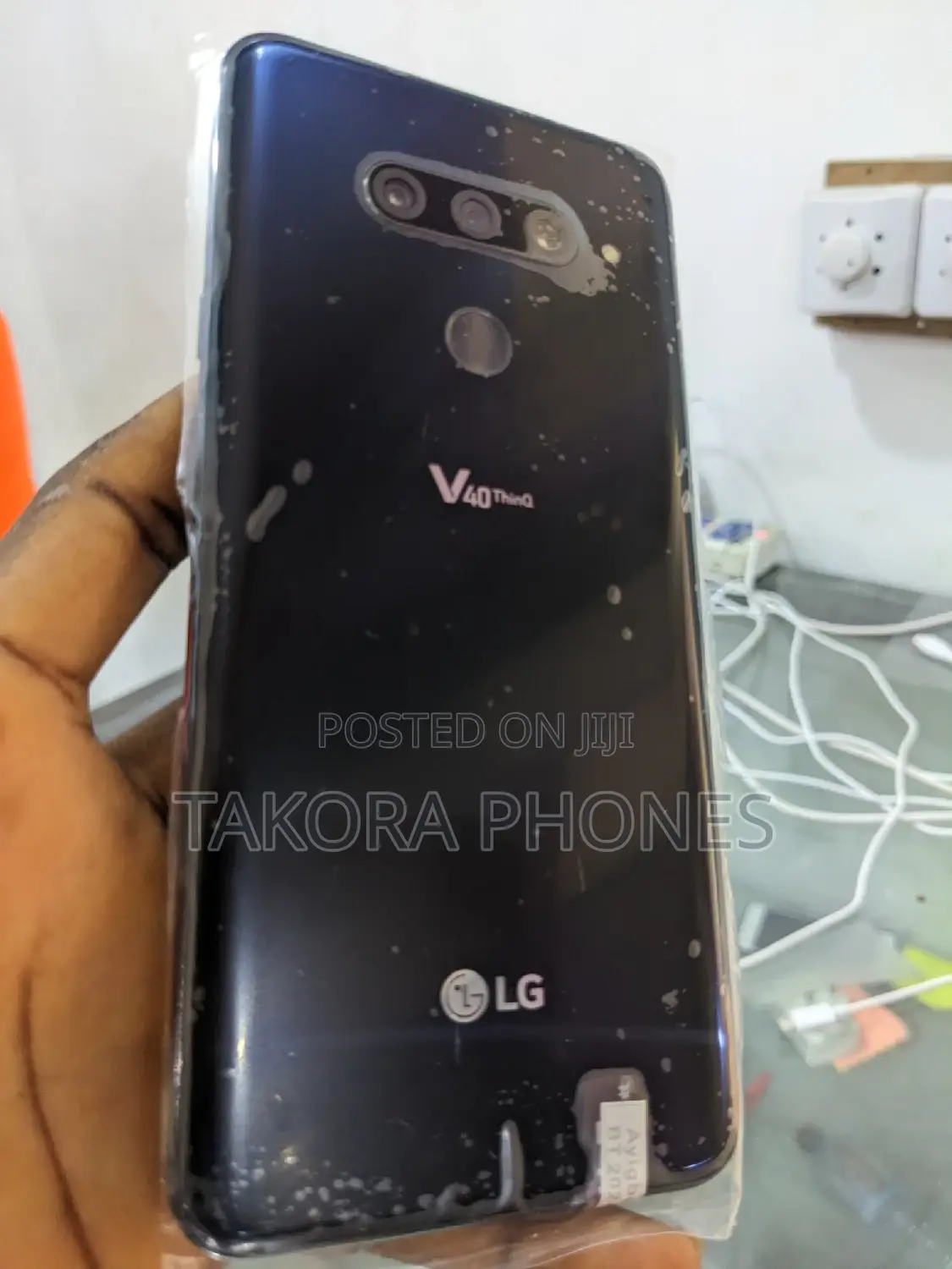 LG V40 ThinQ 64 GB Black