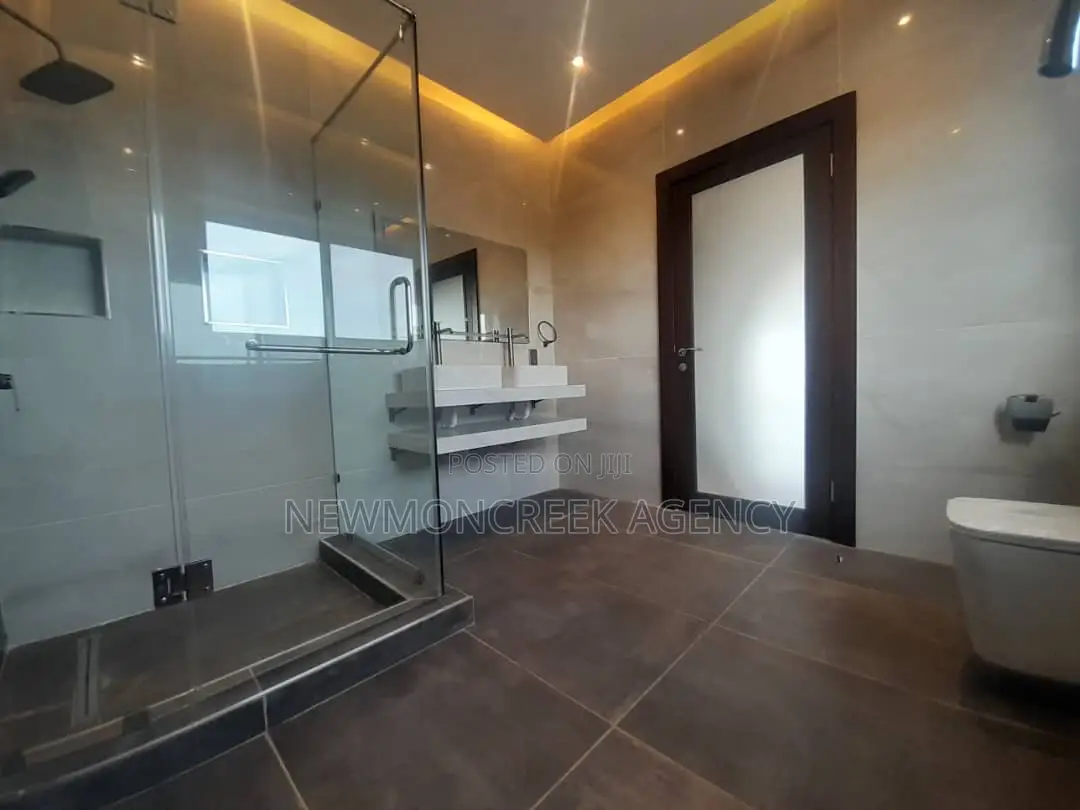 Furnished 5bdrm Duplex in East Legon Hills, Accra Metropolitan