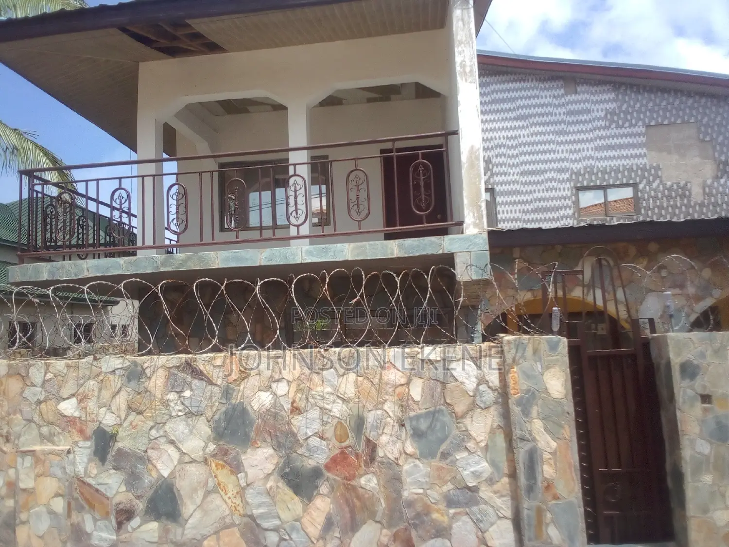 7bdrm Duplex in Spintex for sale