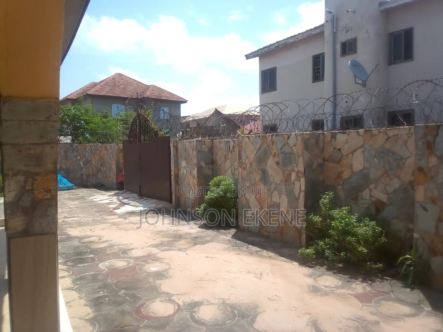 7bdrm Duplex in Spintex for sale