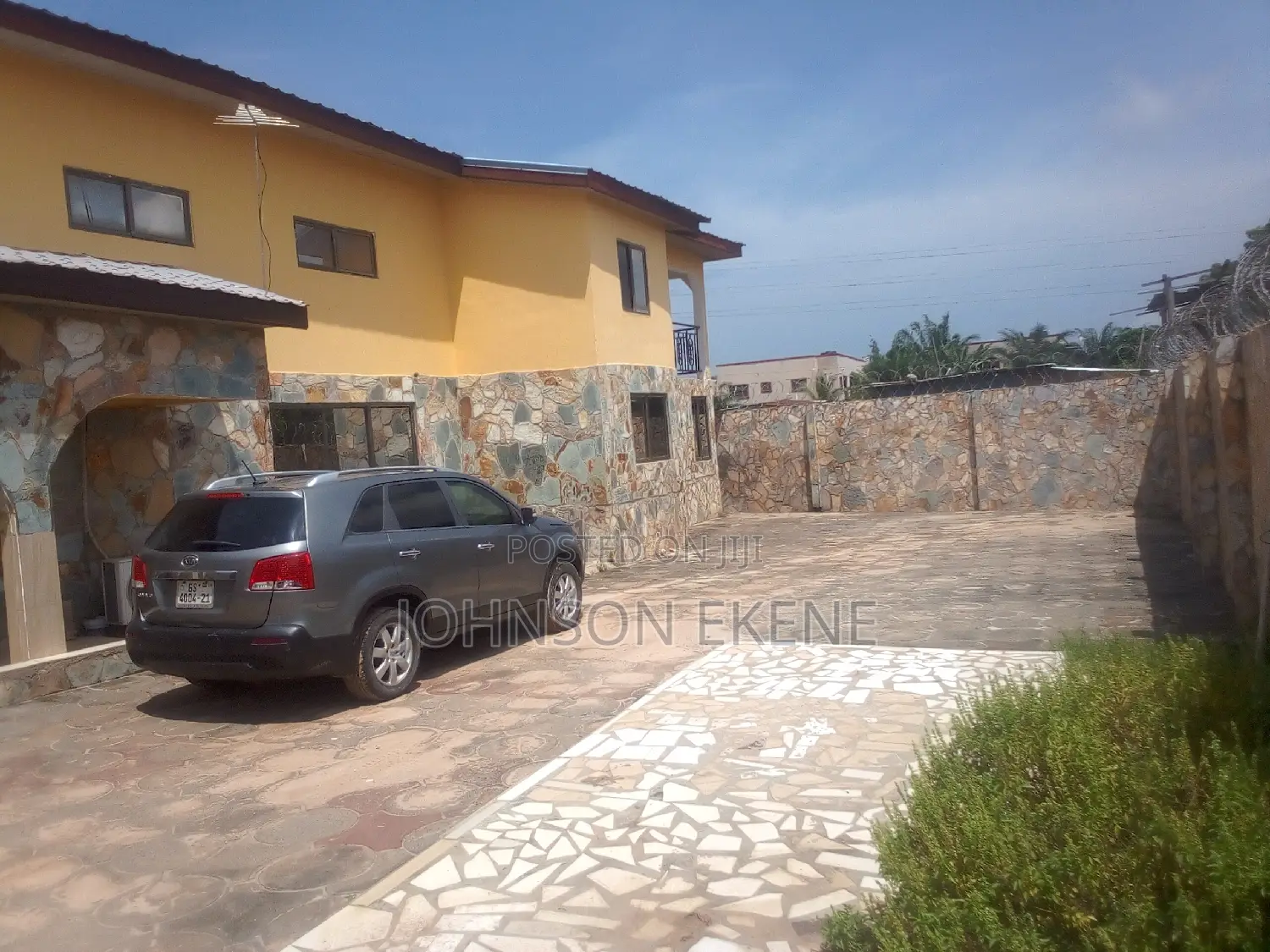 7bdrm Duplex in Spintex for sale