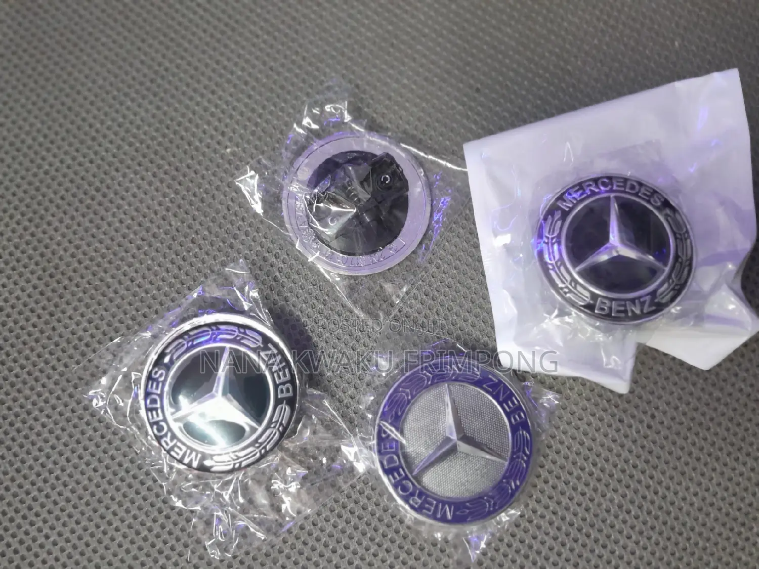 Mercedes-Benz Bonnet (Flat) Crown Available