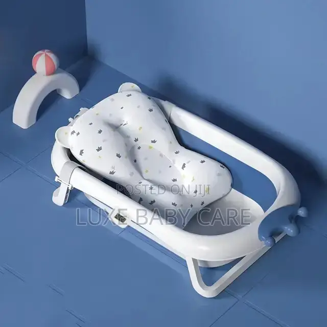 Collapsible Bathtub