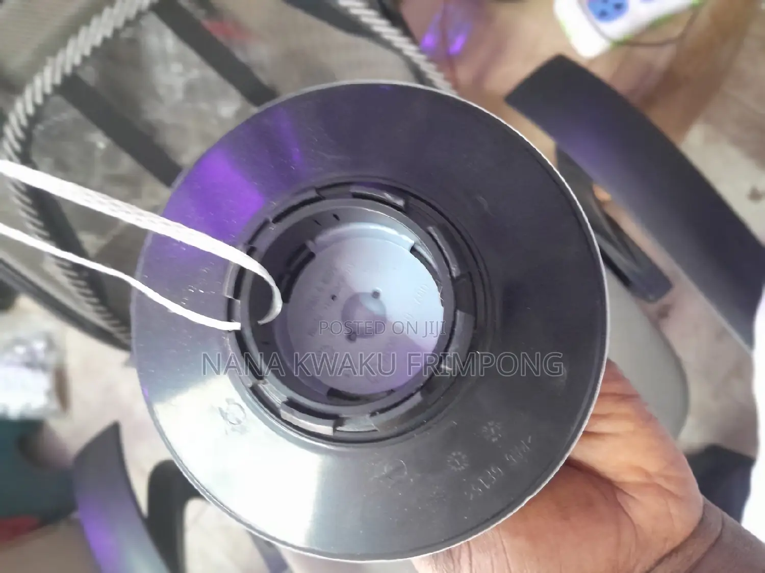 Mercedes-Benz (Maybach) Rim Hubcap Available