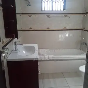 4bdrm House in Paraku Estate Dome for sale
