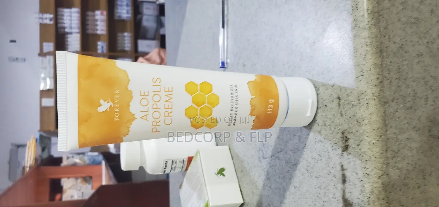 Aloe Propolis Creme for Pimples