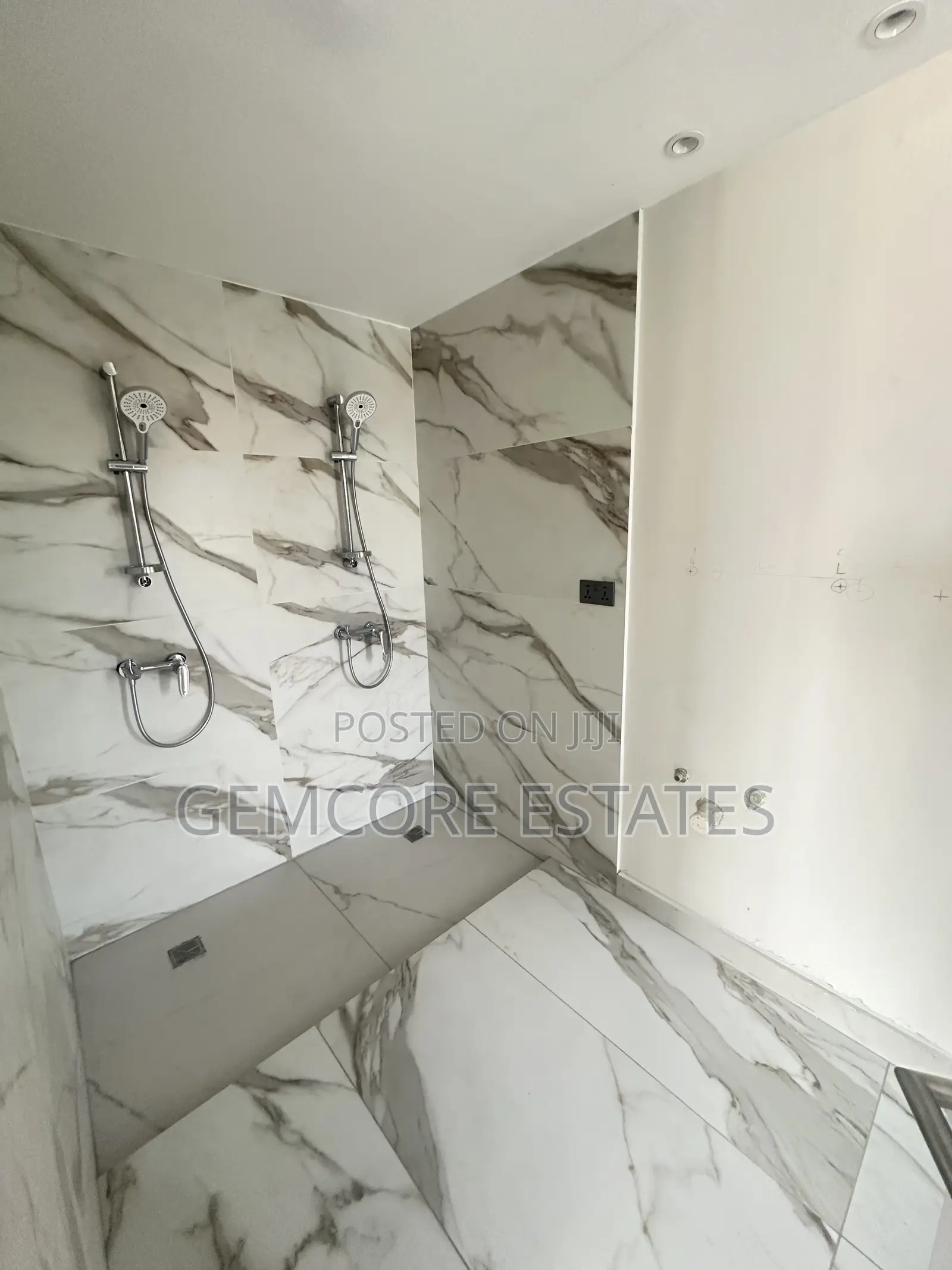 4bdrm Townhouse/Terrace in East Legon Hills for sale