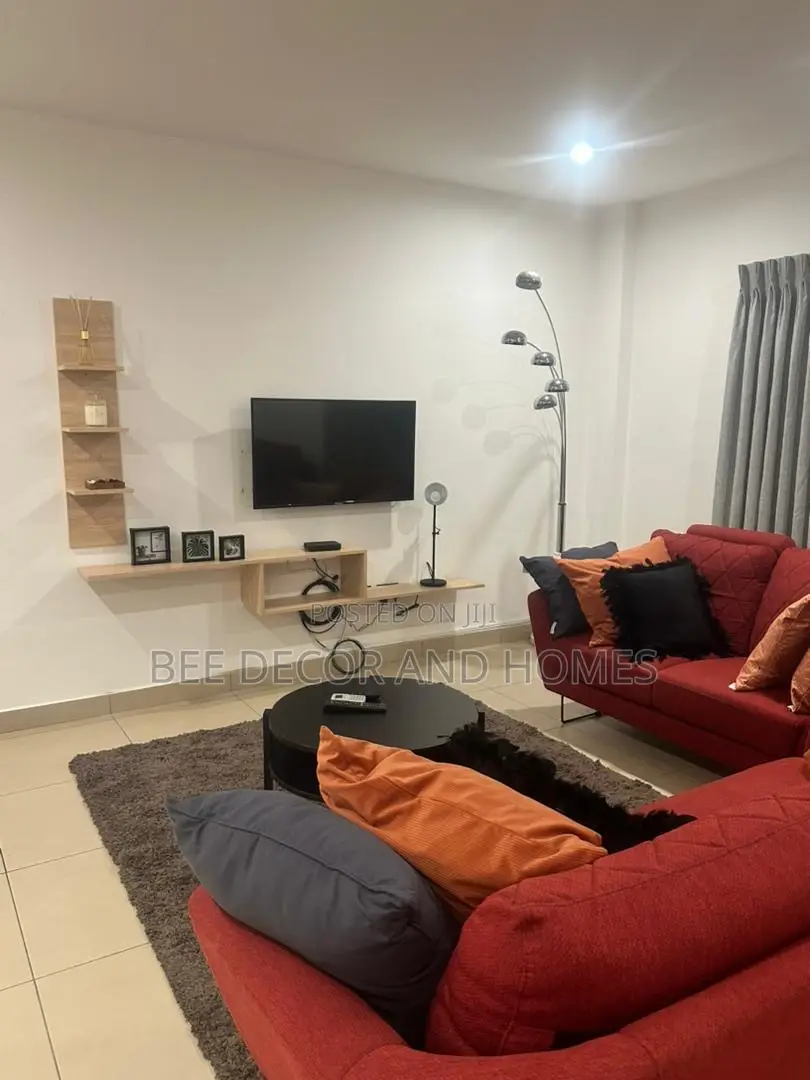 Furnished 3bdrm House in Bee Decor & Homes, Cantonments for rent