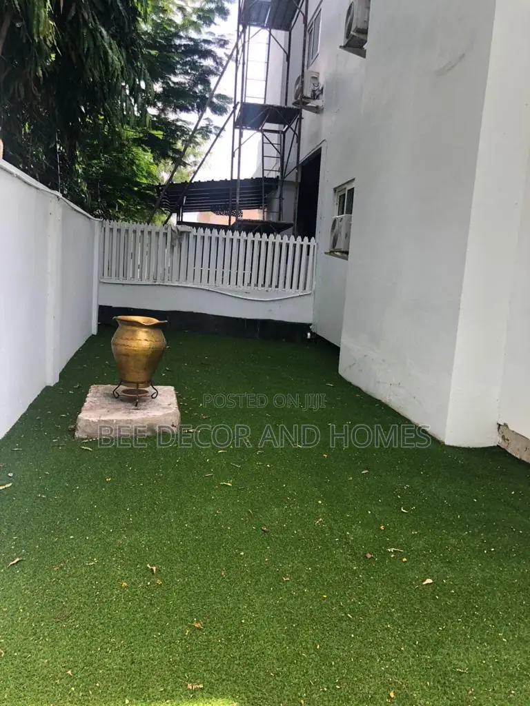 Furnished 3bdrm House in Bee Decor & Homes, Cantonments for rent