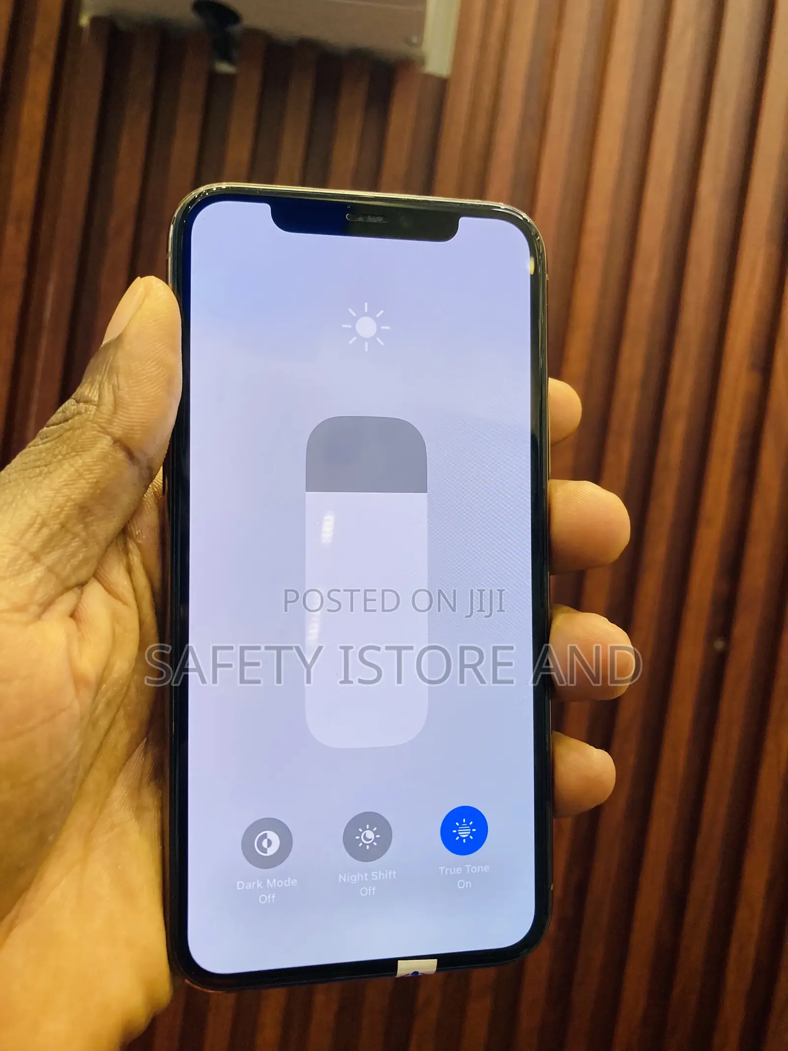 New Apple iPhone 11 Pro 64 GB Gold