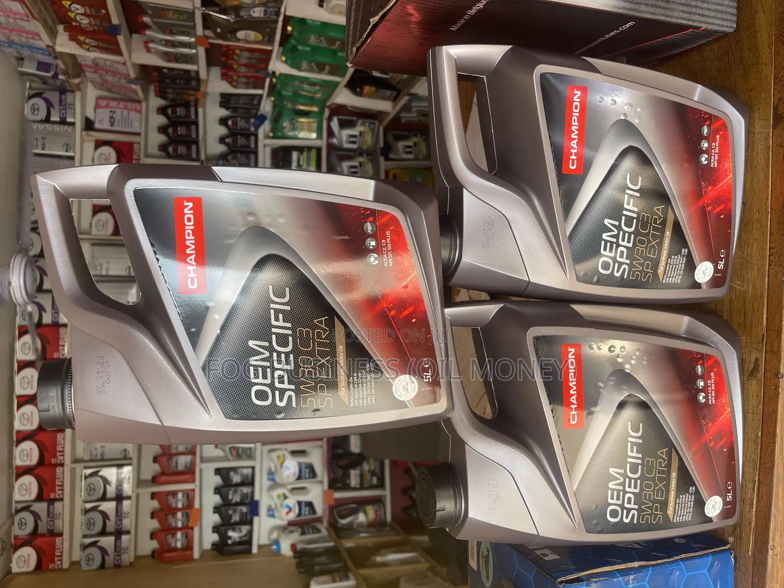 Champion OEM Specific 5w-30/5w-20/0w-20