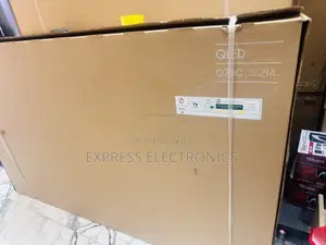 Ultra Thin Qled Smart Samsung 85”Q70c.
