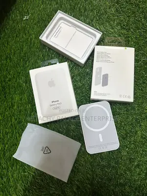 iPhone Battery Pack