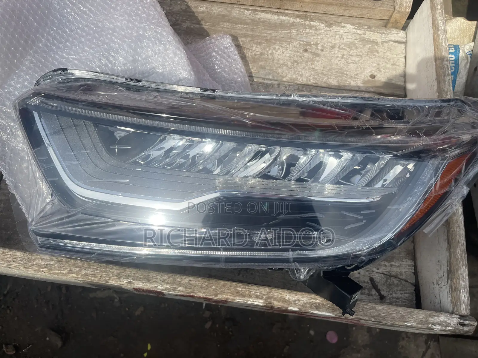 Honda CR-V Headlight Full Touring 2020 Available