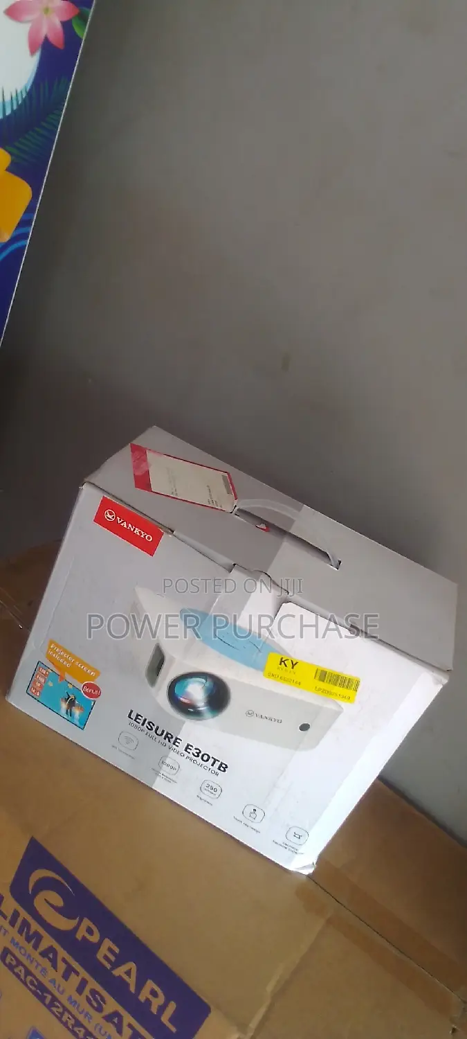 Excellent Features Projector Vankyo Leisure E30TB 益⁠