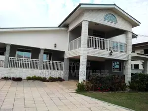 5bdrm House in Tech Oduom, Kumasi Metropolitan for sale