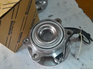 Pathfinder/Navara 05 Front Hub With Sensor(4x4)