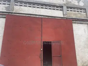 650 SQM Warehouse Spintex for Rent