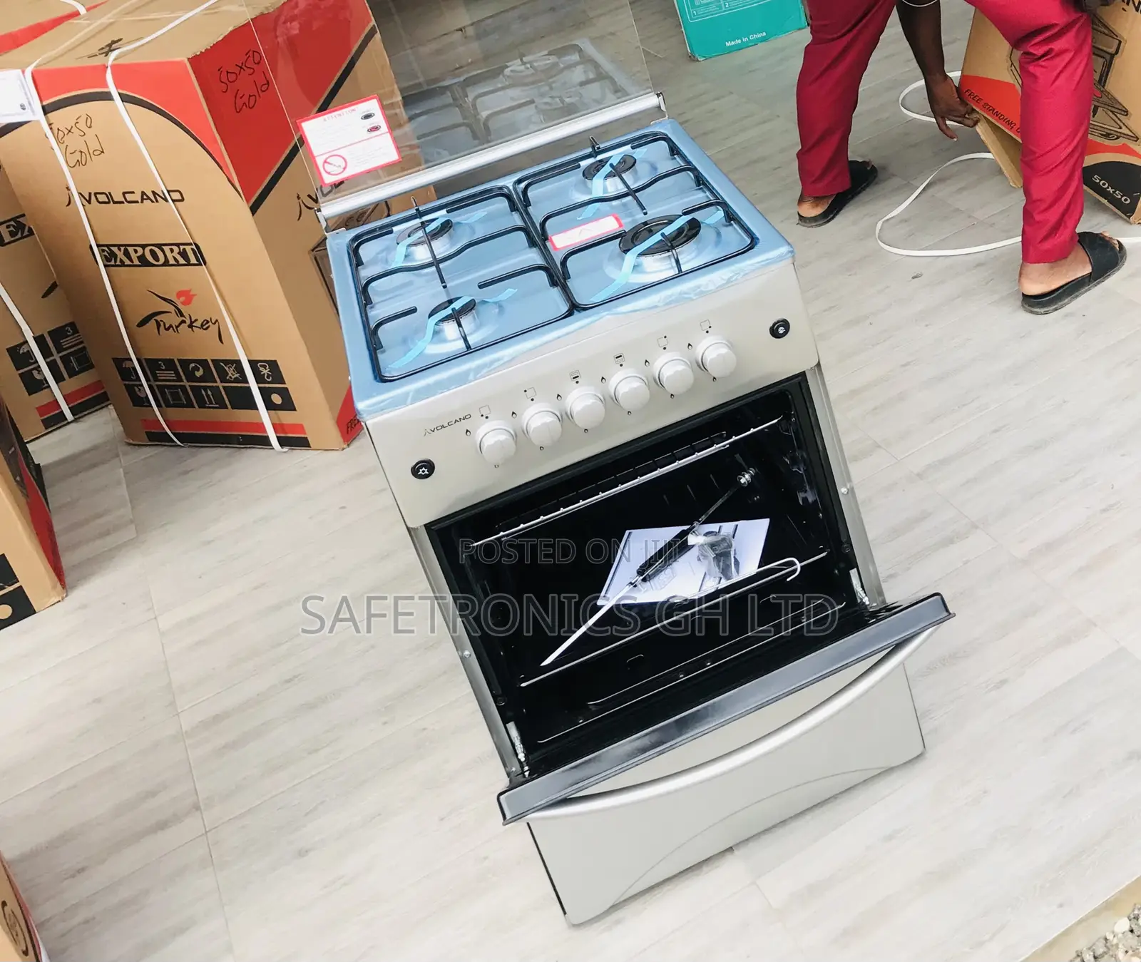 4 Gas Volcano Auto Ignition 50x50 Oven With Grill Gray 