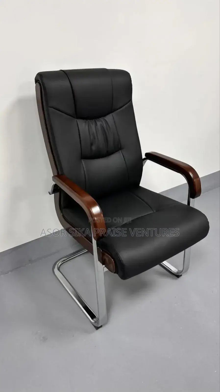 Platform Chair Leather