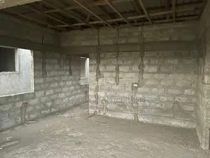 4bdrm House in Community 25, Tema Metropolitan for sale