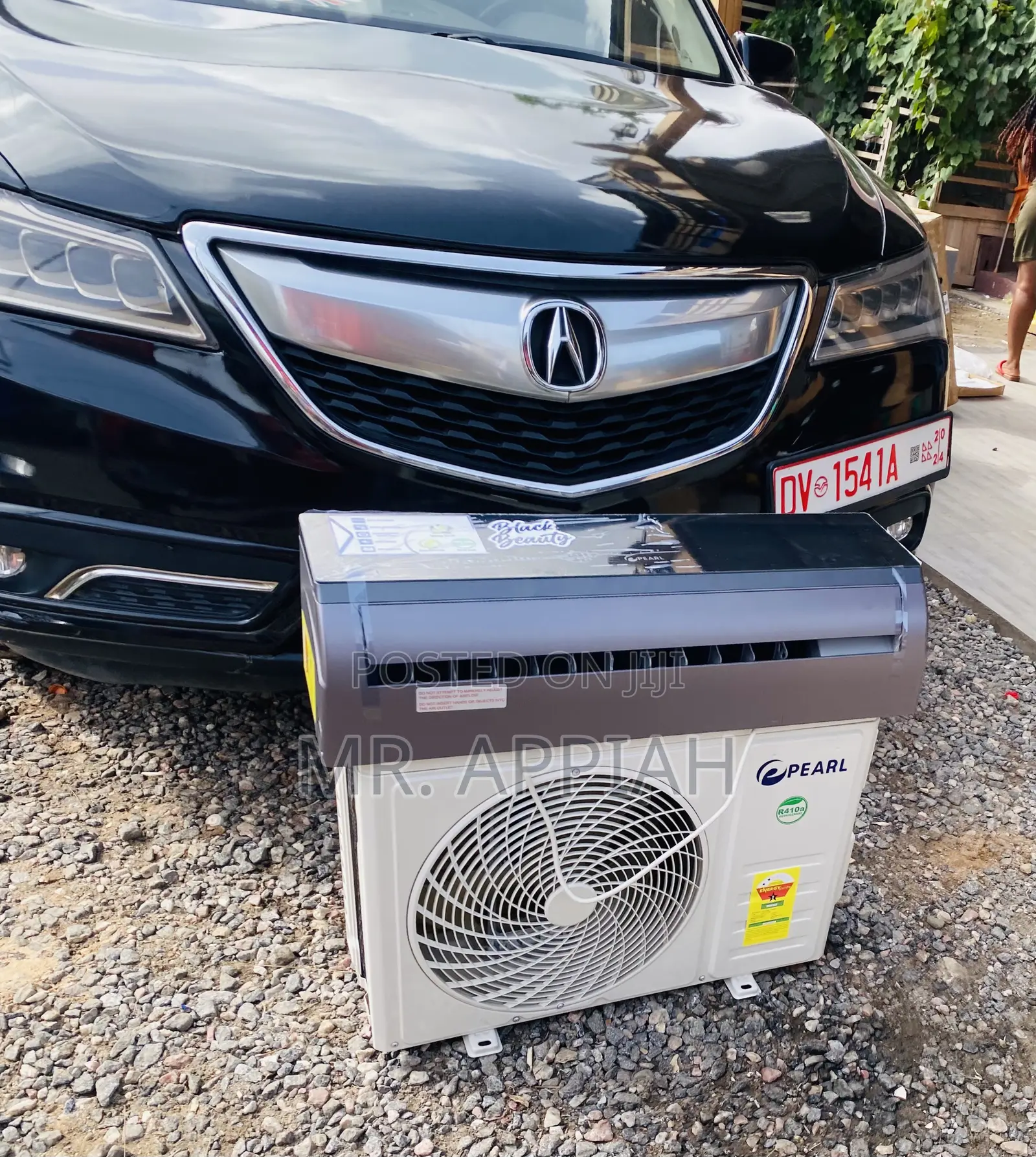 Elegant Pearl 2.5hp Split Type Air Conditioner(White)R410.