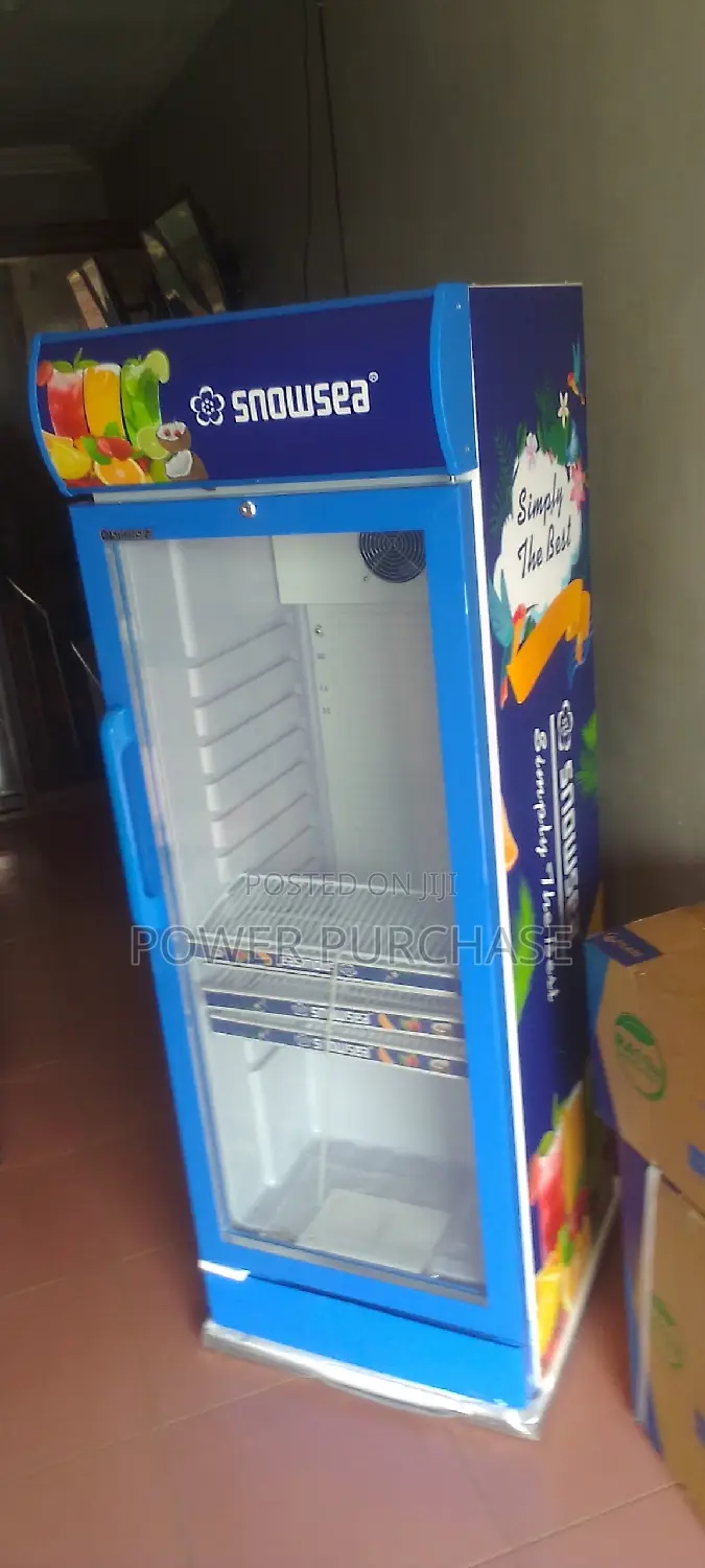 Eloquent Snowsea Display Refrigerator 208l