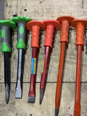 Foreign Chisel