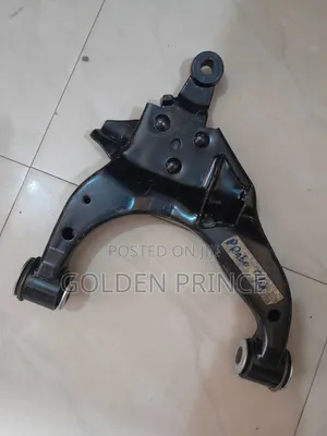 Toyota Prado 2002 Lower Arm