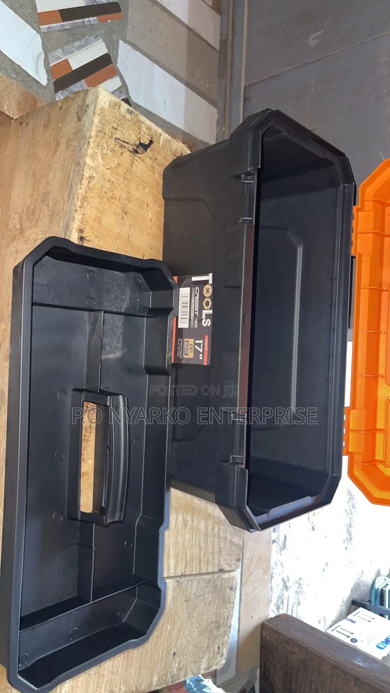 17” Plastic Tools Box