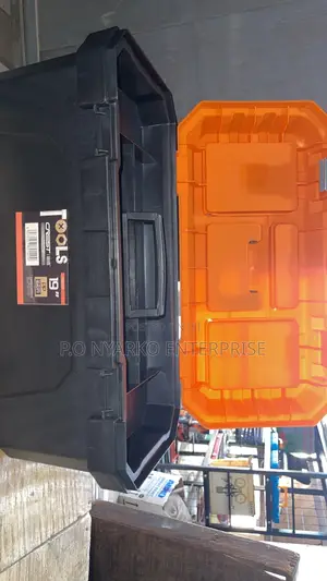 19” Plastic Tools Box