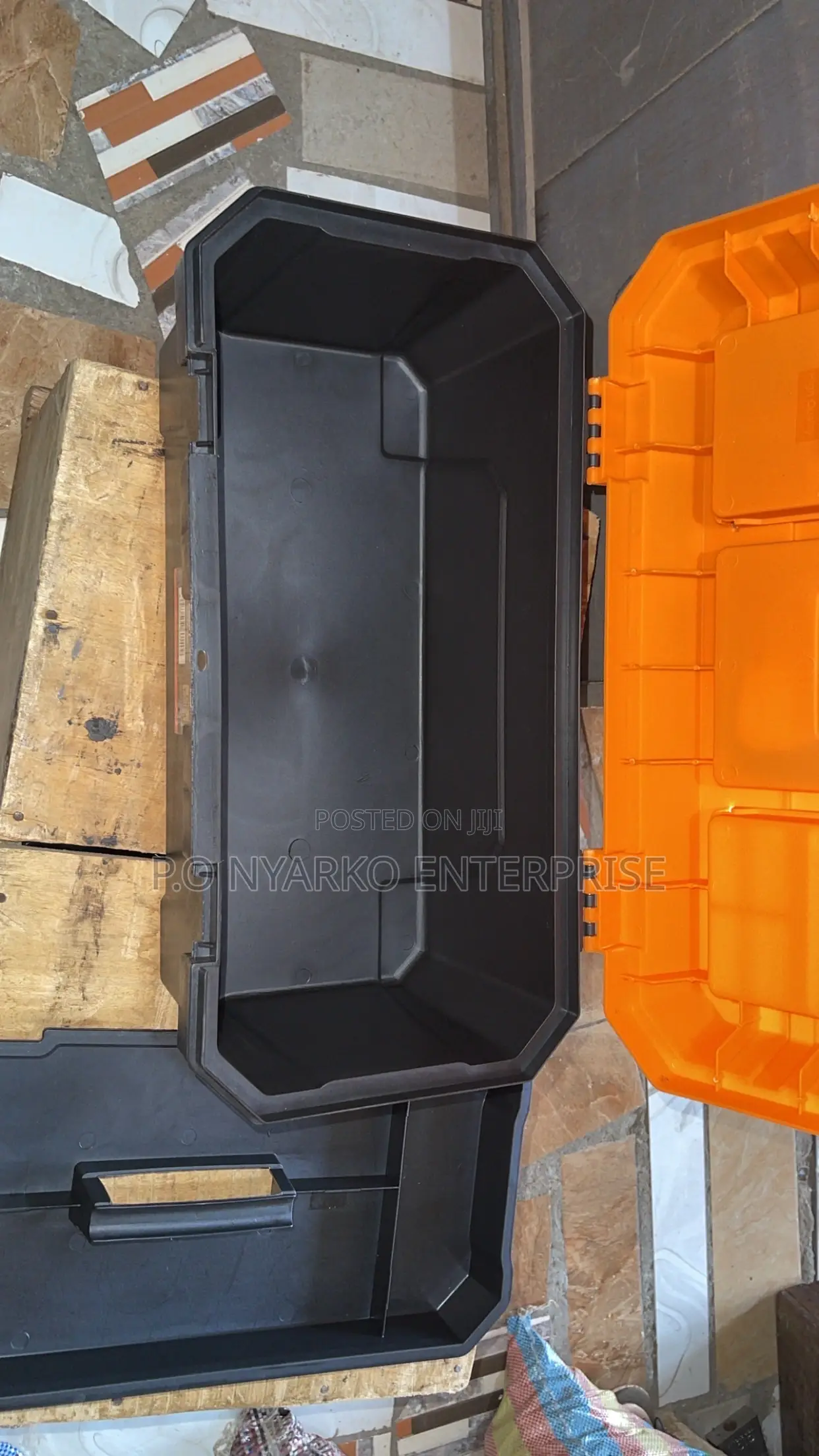 19” Plastic Tools Box