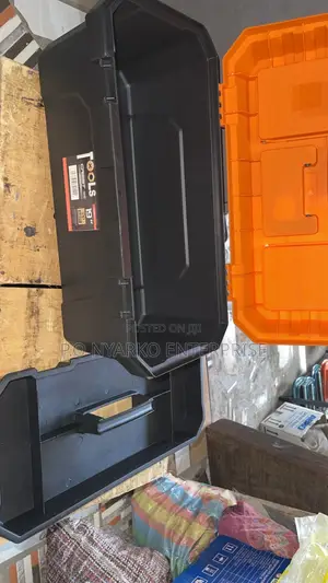 19” Plastic Tools Box
