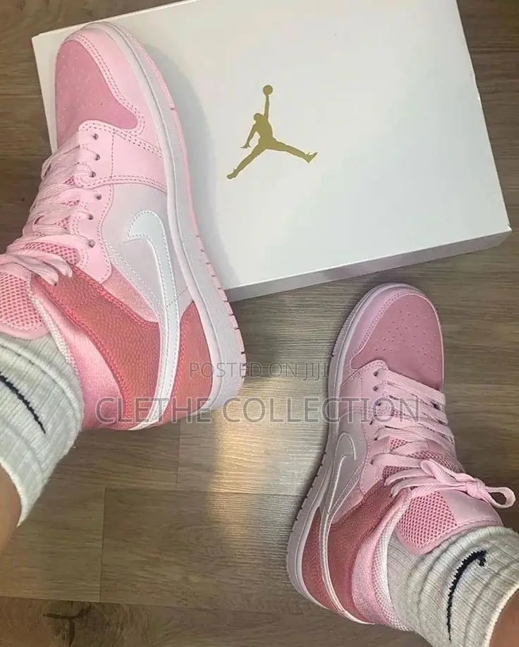 Jordan 1 Pink