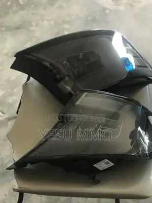Camry Spider Taillight Black