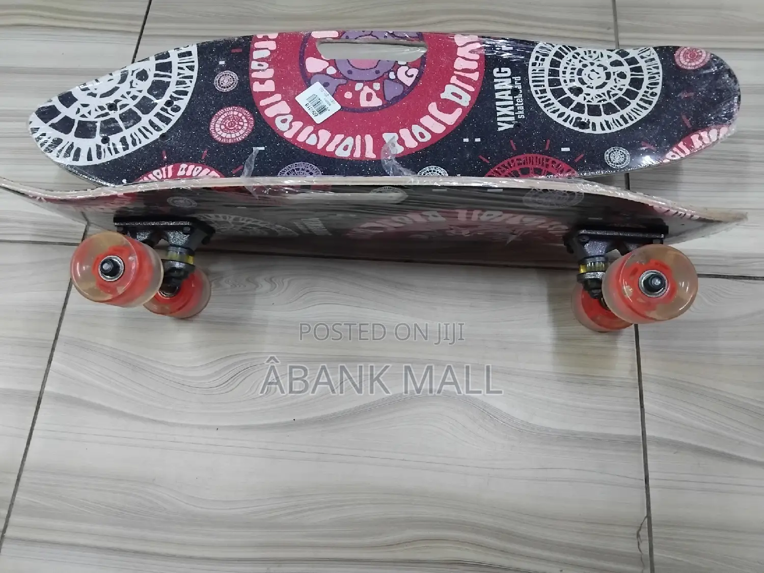 Maple Skate Board With Lightning Wheels