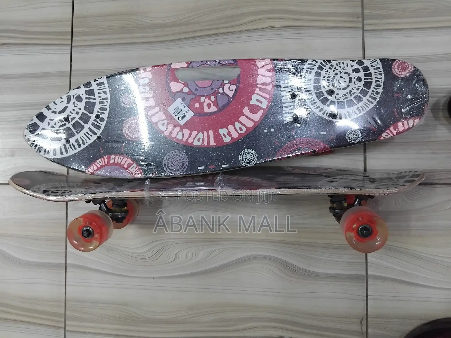 Maple Skate Board With Lightning Wheels