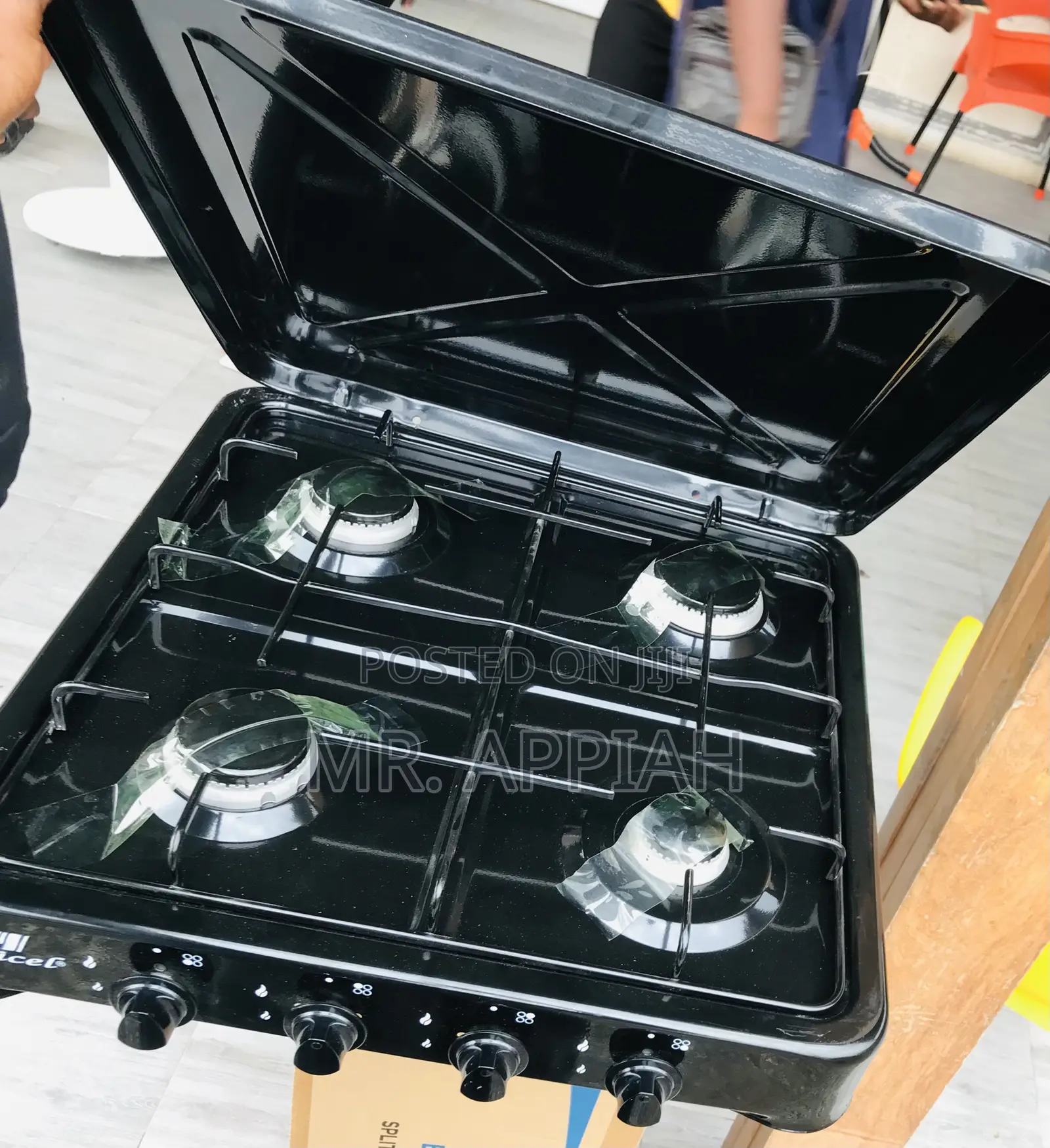 Durable and Reliable Volcano 4 Burner Table Top.