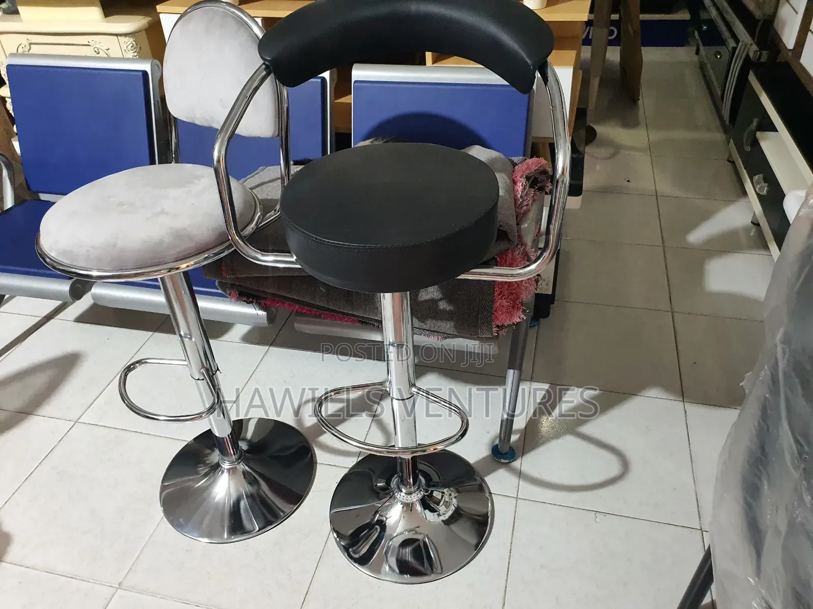 Bar Stool Island