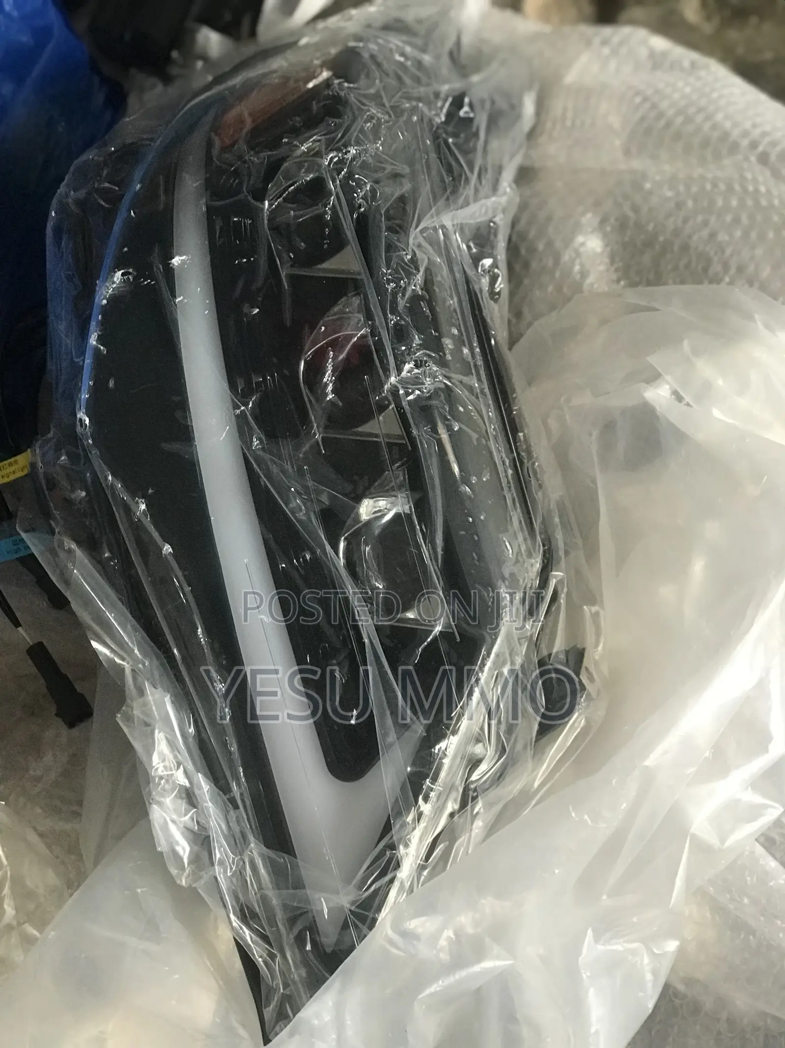 Camry Spider 2012 Spec Headlight