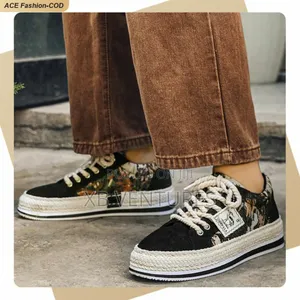 Stylish
Canvas Sneakers